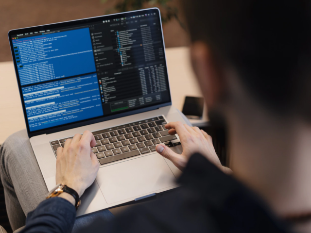Senior – Data Engineer/Data science – Bank Experience Senior – Data Engineer/Data science – Bank Experience