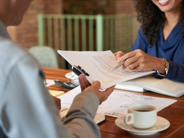 Contabil – zona Pallady